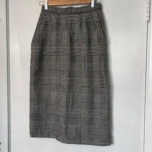 100% wool pencil skirt